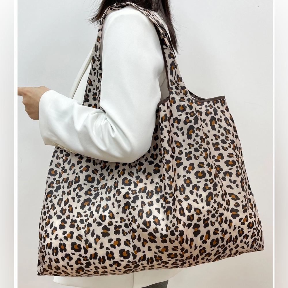 Leopard Print Folding Tote Bag